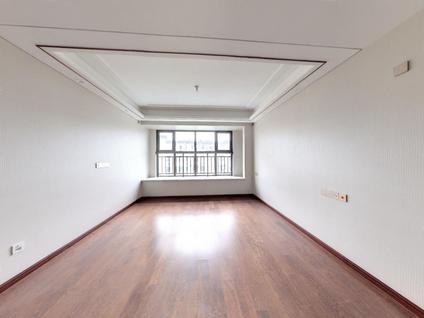 北京中海国际社区4室1厅143平高楼层/共7层