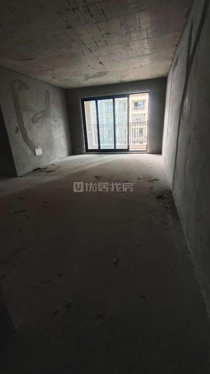 北京桑堤亚纳4室2厅131.11平中楼层/共18层