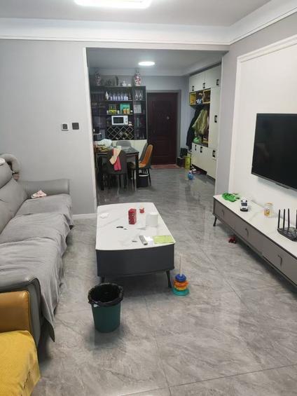 北京梧桐嘉苑2室2厅88平高楼层/共18层