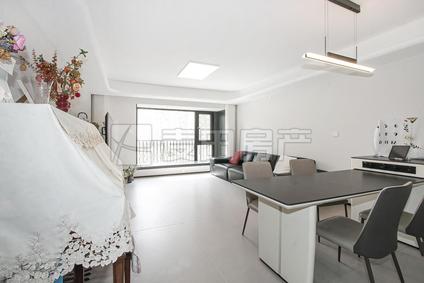 北京欧陆经典(凯旋城)3室2厅144.52平低楼层/共23层