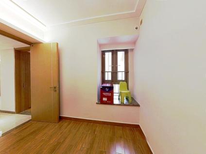 北京雅居乐雍逸廷3室2厅126平中楼层/共33层