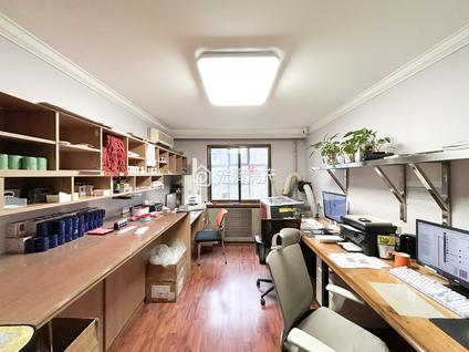兰州省工艺品进出口公司家属院3室1厅96平高楼层/共7层