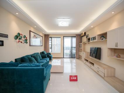 江门奕聪花园3室2厅137平高楼层/共23层