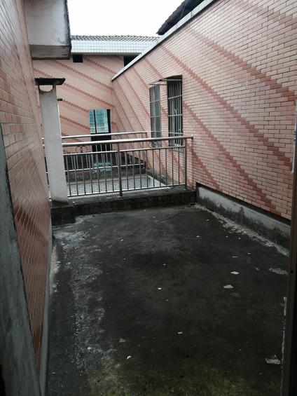 北京楚湘山水名城2室2厅209平高楼层/共6层