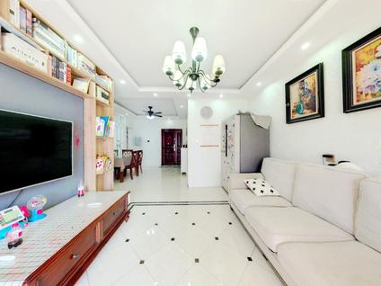 徐州雨润新城玉兰苑2室2厅82平低楼层/共33层