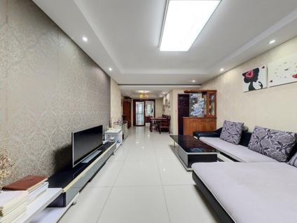 南京万欣翠园3室2厅138平低楼层/共6层