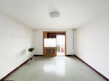 兰州军安小区3室2厅105.8平低楼层/共6层