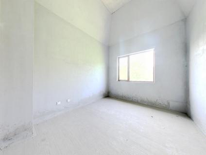 北京保利两河森林4室1厅181.07平低楼层/共1层