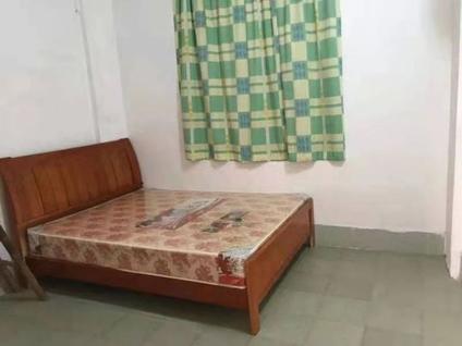 北京城东路3室2厅109平低楼层/共7层