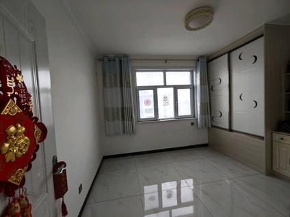 北京锦绣华府3室2厅125.25平高楼层/共17层