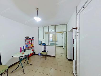 北京前泥洼(二区)3室1厅78.12平低楼层/共6层