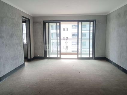 北京漓江郡府金桂府4室2厅147平高楼层/共11层