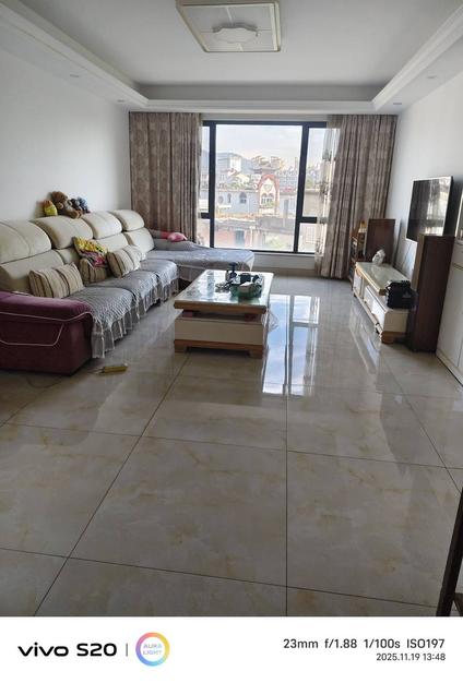 北京红石梁广场3室2厅132平-