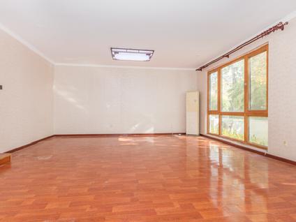 北京金隅山墅4室2厅212.61平中楼层/共4层