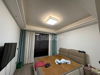 北京金麟府4室2厅179平低楼层/共18层