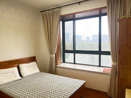 北京水月秦淮3室2厅130平低楼层/共18层