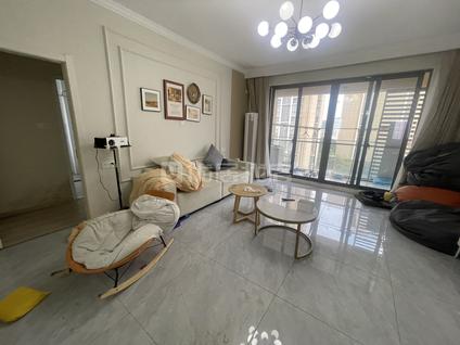 北京颐和山庄4室2厅142平低楼层/共16层