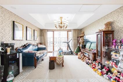 2室2厅 荣尊堡国际俱乐部公寓效果图