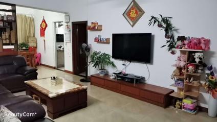 江门环市中路3室2厅103平高楼层/共8层