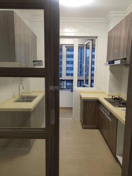 北京碧桂园翡翠湾3室2厅125.56平中楼层/共18层