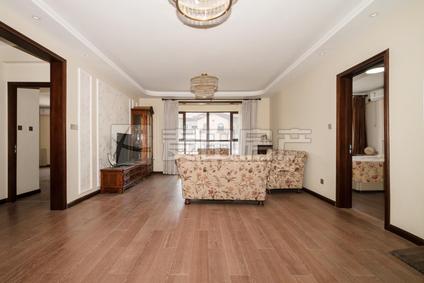 北京尚峰尚水(尚居园)3室2厅168平中楼层/共8层