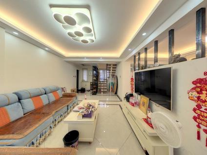 北京瑞尔花园4室2厅185平高楼层/共6层