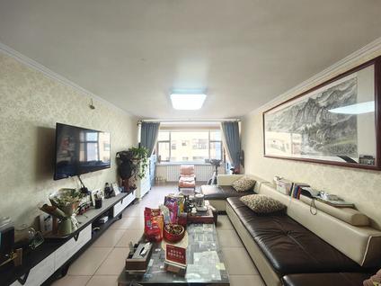 北京虎台杰森花园3室2厅130.41平中楼层/共7层