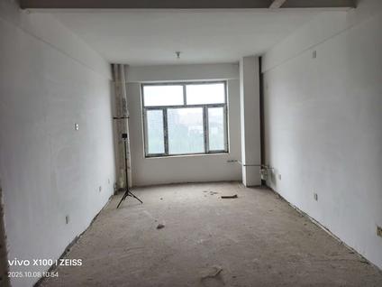 北京美地家园1室1厅37平高楼层/共10层