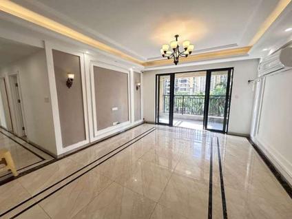 海口滨江世纪佳城(北苑)4室2厅142平低楼层/共32层