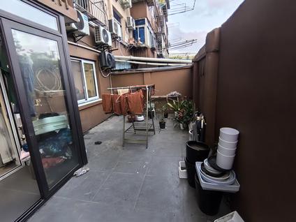 上海金桥路2346弄3室0厅64.7平低楼层/共6层