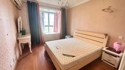 北京圣鑫苑(日月星城)2室1厅93平中楼层/共11层