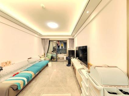 北京国贸学原(三期)3室2厅106.84平低楼层/共34层