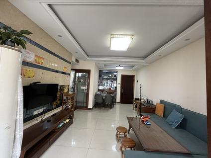 北京嘉景华庭3室2厅90.64平中楼层/共18层