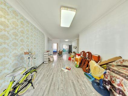 北京辛鑫绣城2室2厅99.4平中楼层/共33层