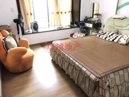 河源广晟花园4室2厅143平中楼层/共10层