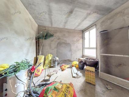 合肥幸福家园3室2厅84.33平低楼层/共5层