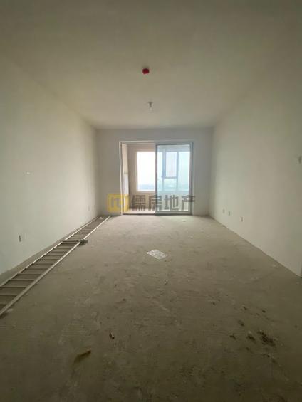 北京牡丹华都3室2厅106平高楼层/共28层