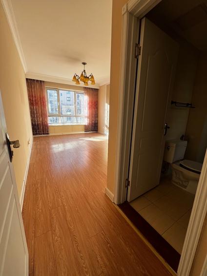 北京万达金石天成(西区)3室2厅125.85平低楼层/共8层