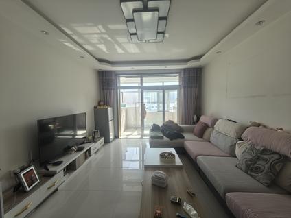 北京湟水花园2室2厅90平高楼层/共7层