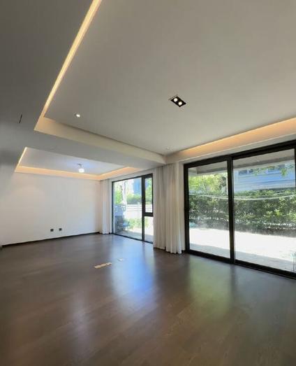 北京璟博苑6室3厅521平低楼层/共4层