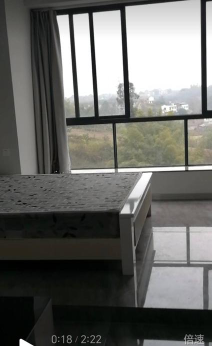 北京地标国际1室1厅50平低楼层/共22层