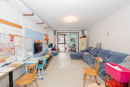 北京浅水湾3室2厅128平中楼层/共6层