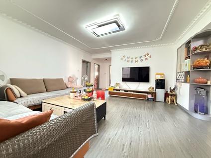 北京侨福城小区(一期)3室2厅95.3平高楼层/共8层