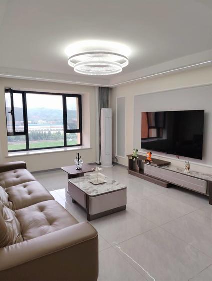 承德万和城水源地3室2厅121平高楼层/共19层