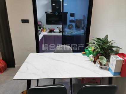 北京宏达新城2室2厅96平低楼层/共11层