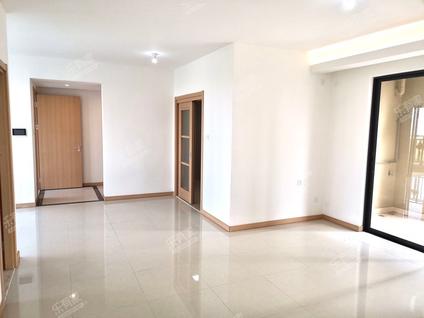 江门江悦城公园里4室2厅130.23平低楼层/共33层