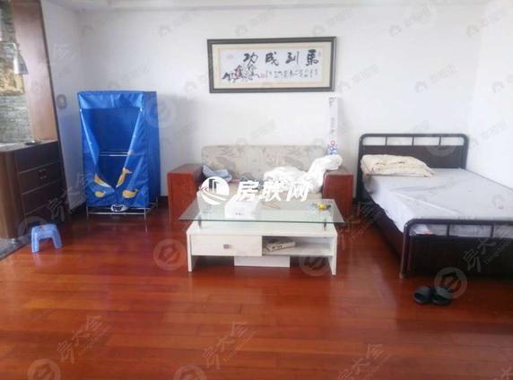 北京滨江国际3室2厅205平低楼层/共17层