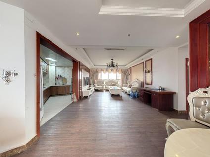 北京中铁逸都国际(C区)3室2厅141.6平高楼层/共31层