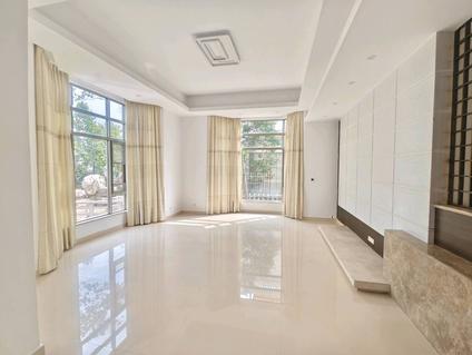 江门碧桂园(雁山凤舞A区)6室2厅330平低楼层/共3层