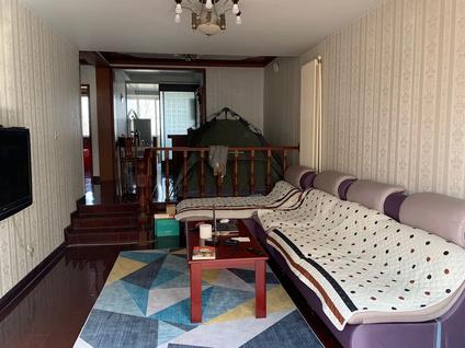 青岛汇泉雅居2室2厅92.94平低楼层/共6层